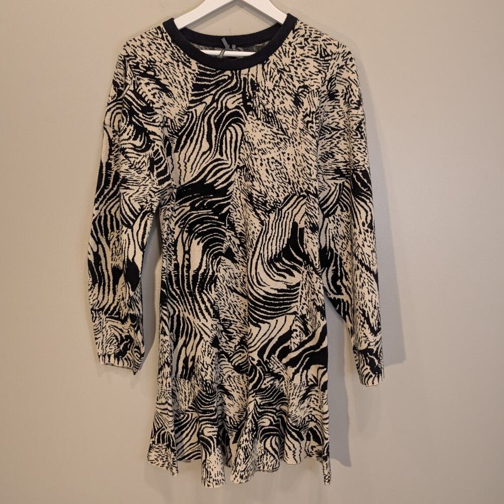 By Anthropologie Sweater Dress Bold Sleeve Flare Skirt Smart Casual - Size M